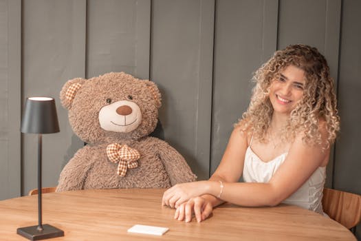 Decoding the Enduring Allure of Preppy Home Decor