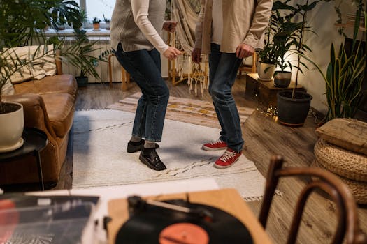 The Unsung Hero: How Vinyl Click Lock Flooring is Redefining Home Renovations